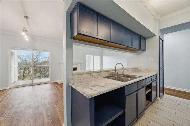 $1,395 | 18809 Egret Bay Boulevard, Unit 222, Houston, TX 77058