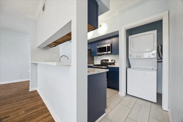 $1,395 | 18809 Egret Bay Boulevard, Unit 222, Houston, TX 77058