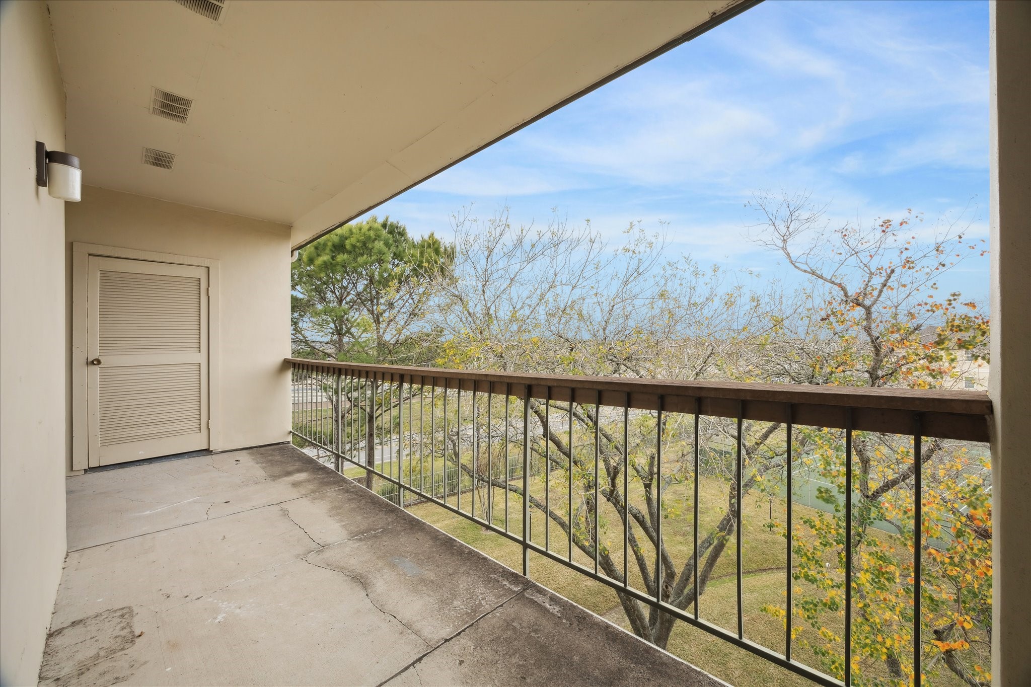 18809 Egret Bay Boulevard, Unit 222 Houston, TX 77058 - Photo 23 of 31