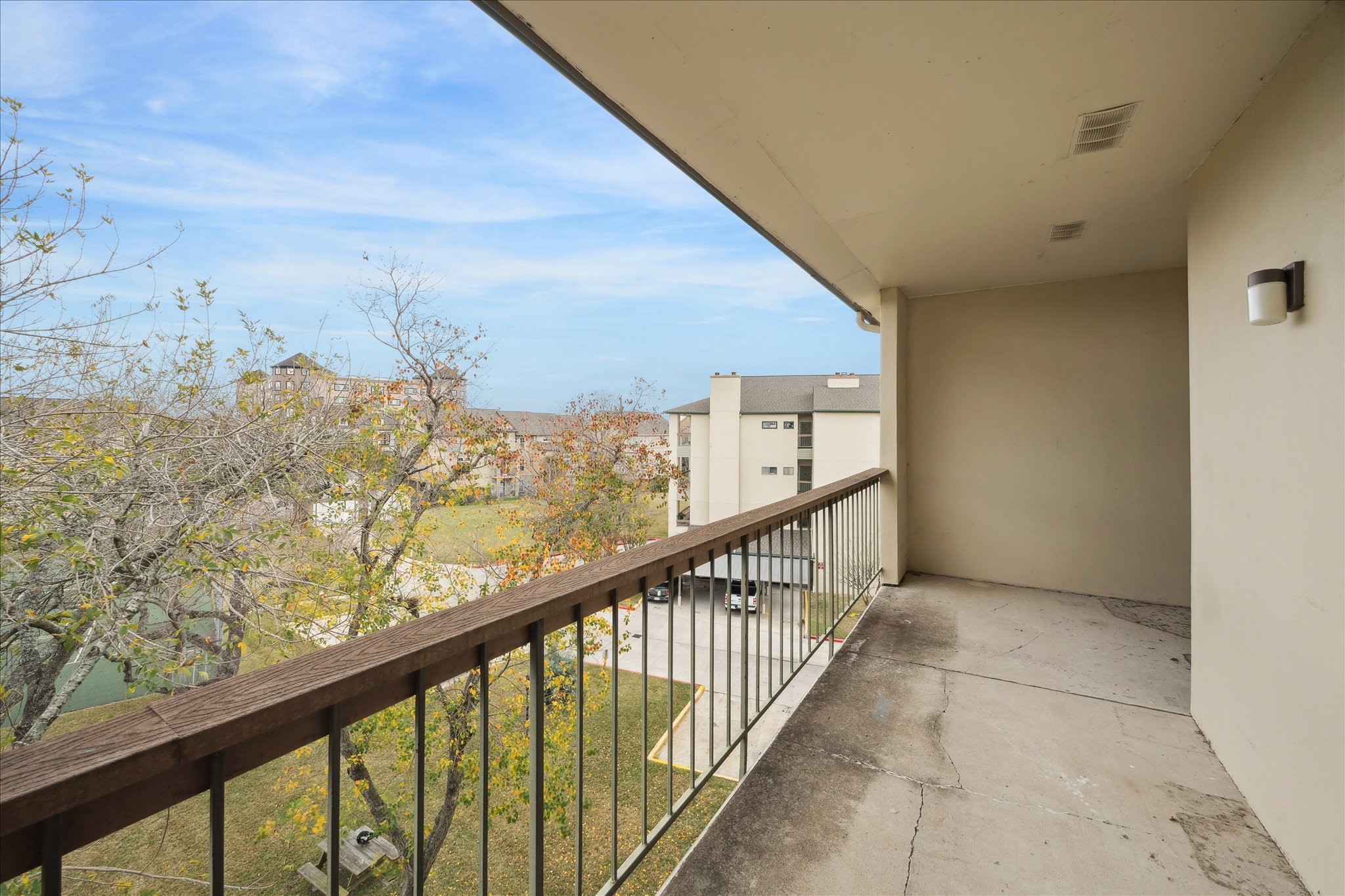 18809 Egret Bay Boulevard, Unit 222 Houston, TX 77058 - Photo 24 of 31