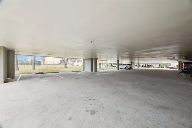 $1,395 | 18809 Egret Bay Boulevard, Unit 222, Houston, TX 77058