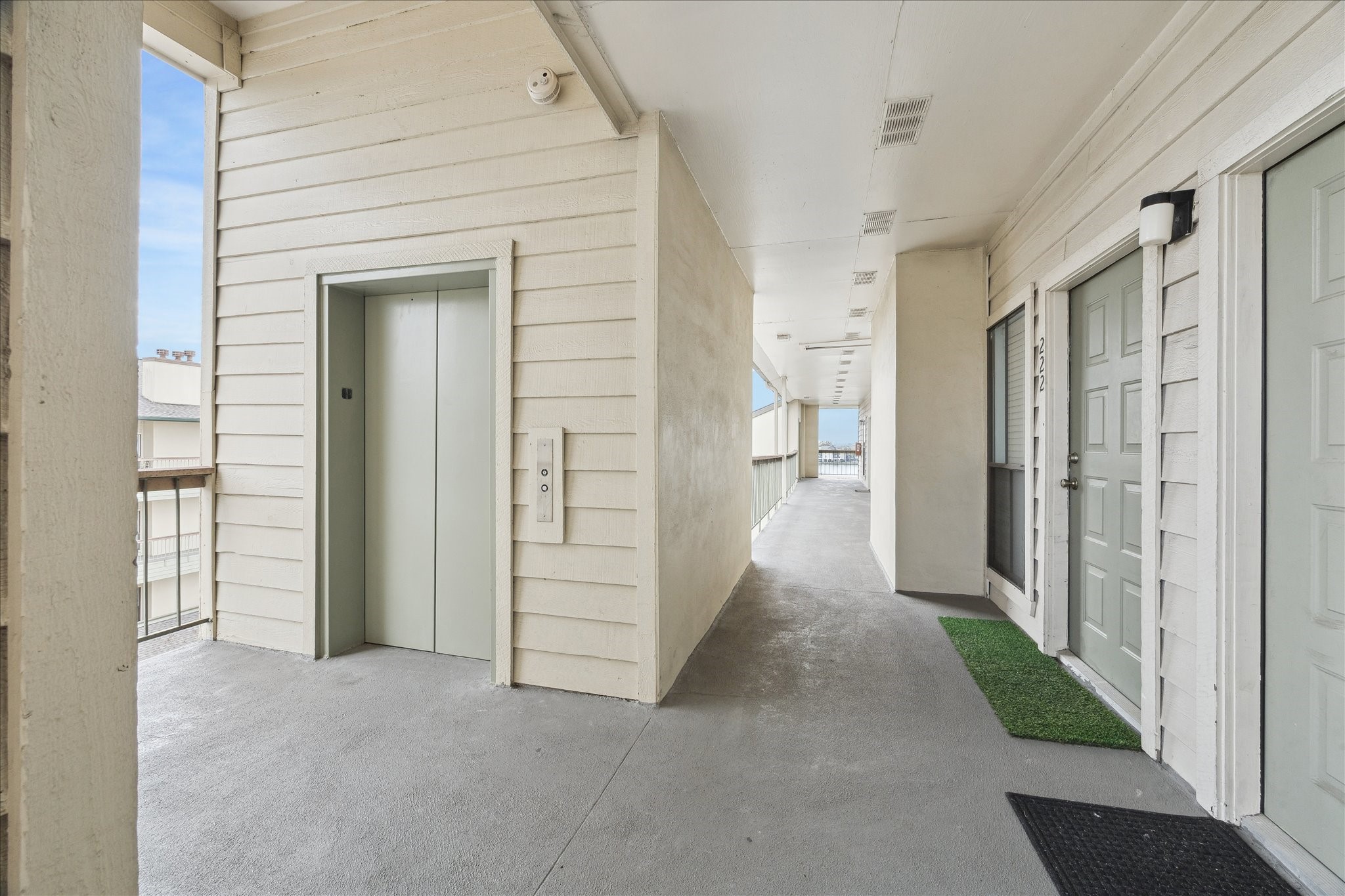 18809 Egret Bay Boulevard, Unit 222 Houston, TX 77058 - Photo 5 of 31