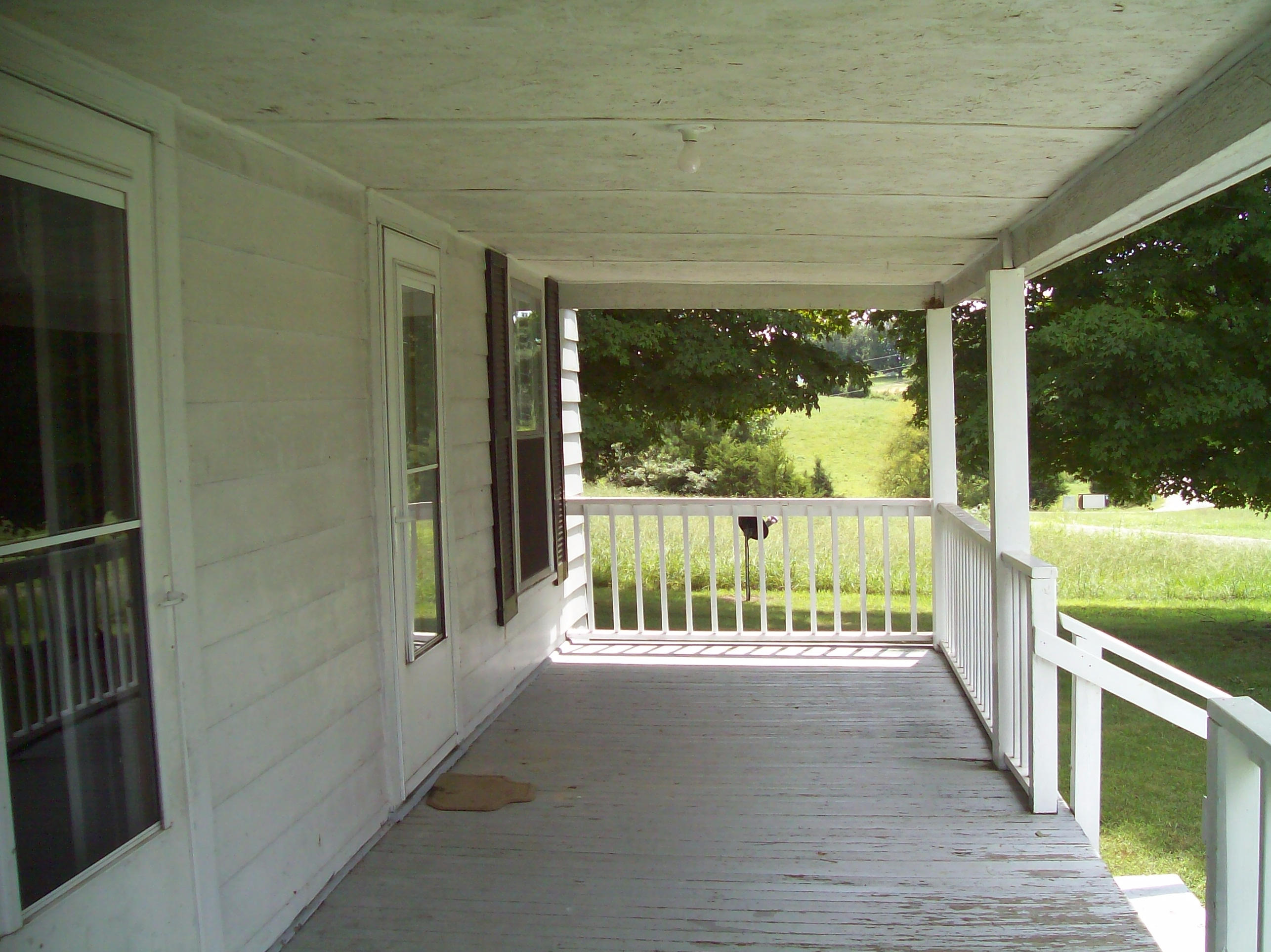 2812 Oakland Road Philadelphia, TN 37846 - Photo 35 of 40 033