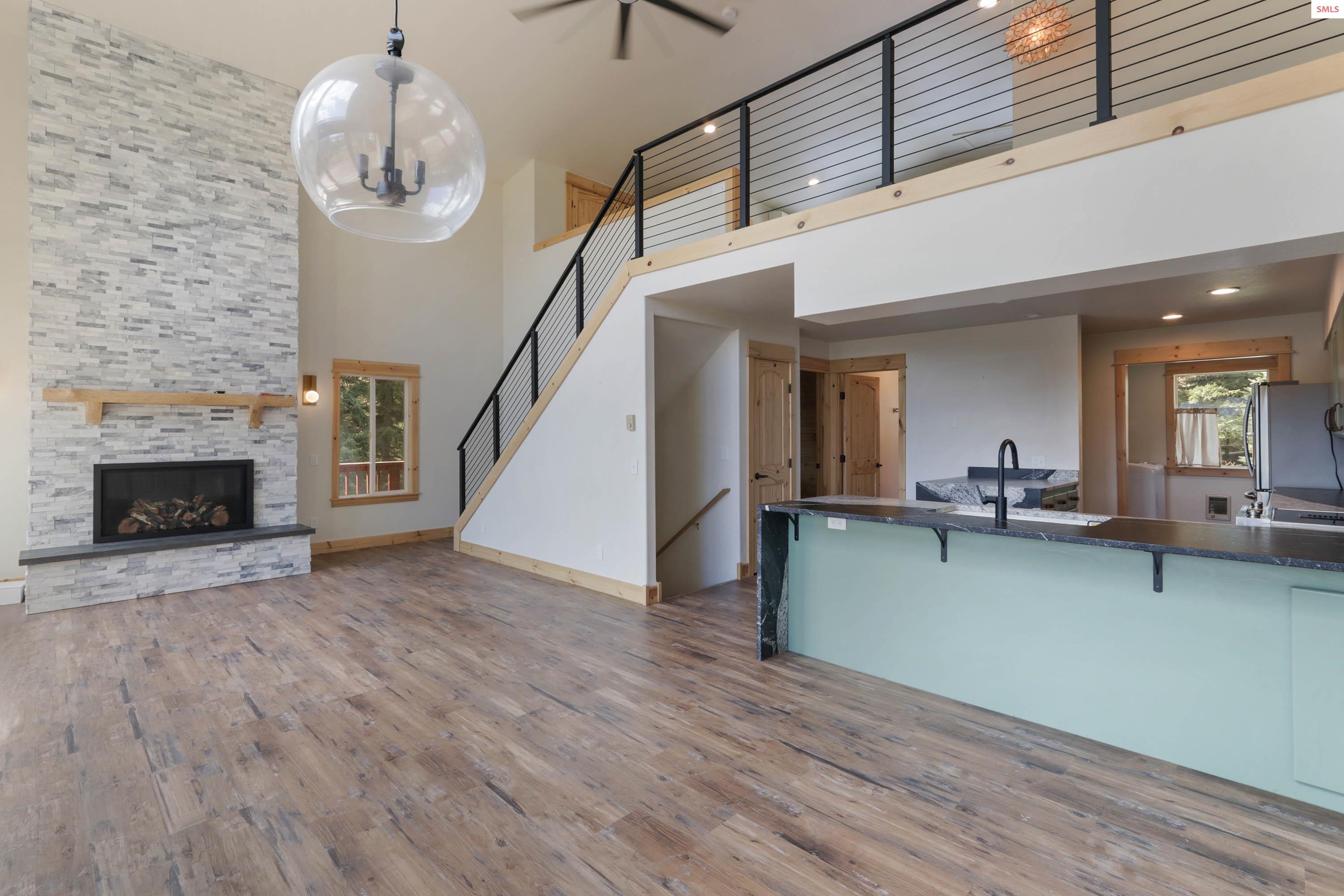 6101 Bottle Bay Road Sagle, ID 83860 - Photo 9 of 40 Gallery Image 9