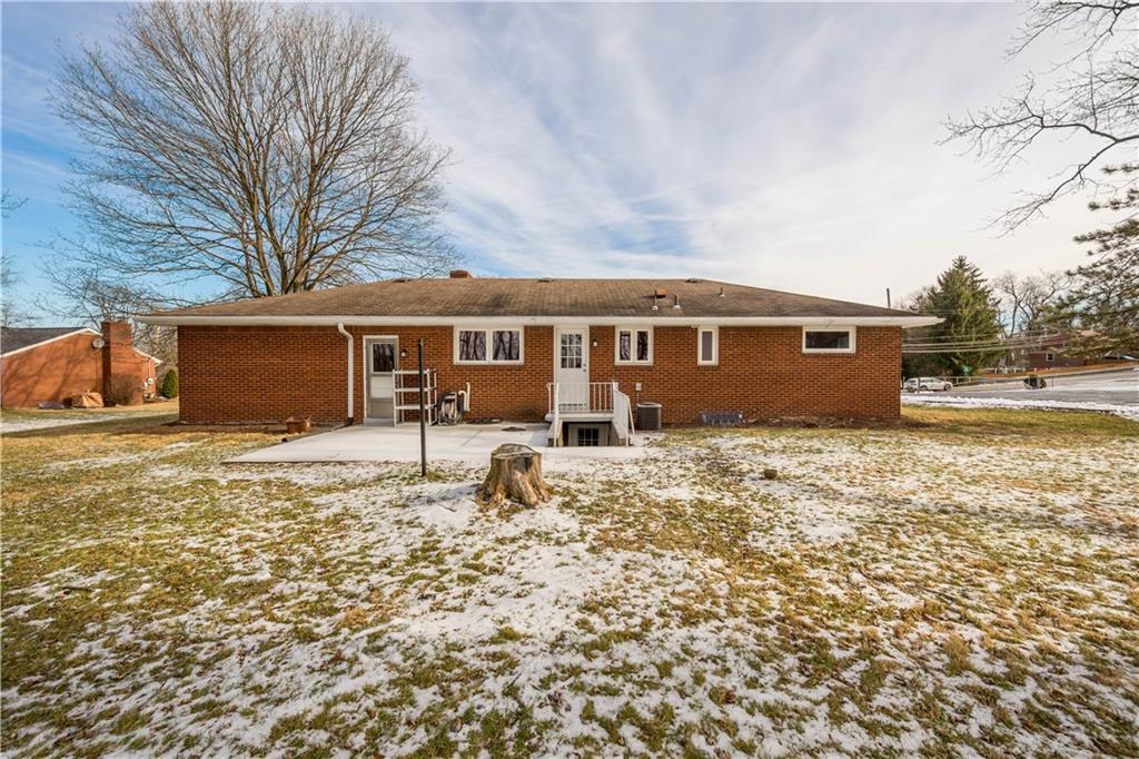 710 Gill Hall Road Clairton, PA 15025 - Photo 18 of 27