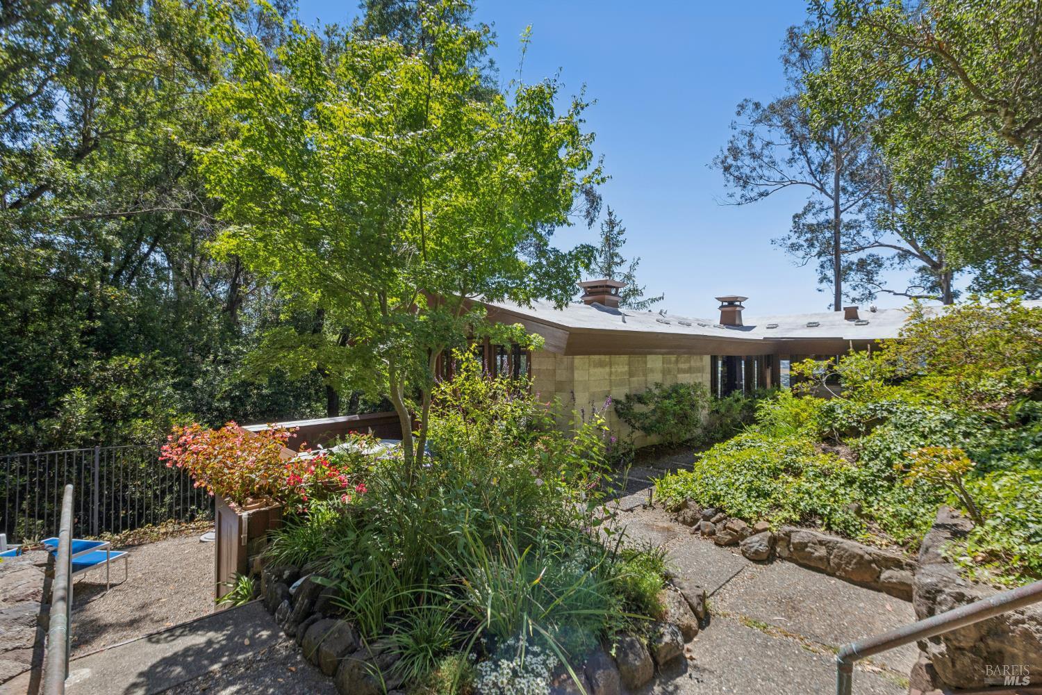 335 Highland Avenue San Rafael, CA 94901 - Photo 74 of 98