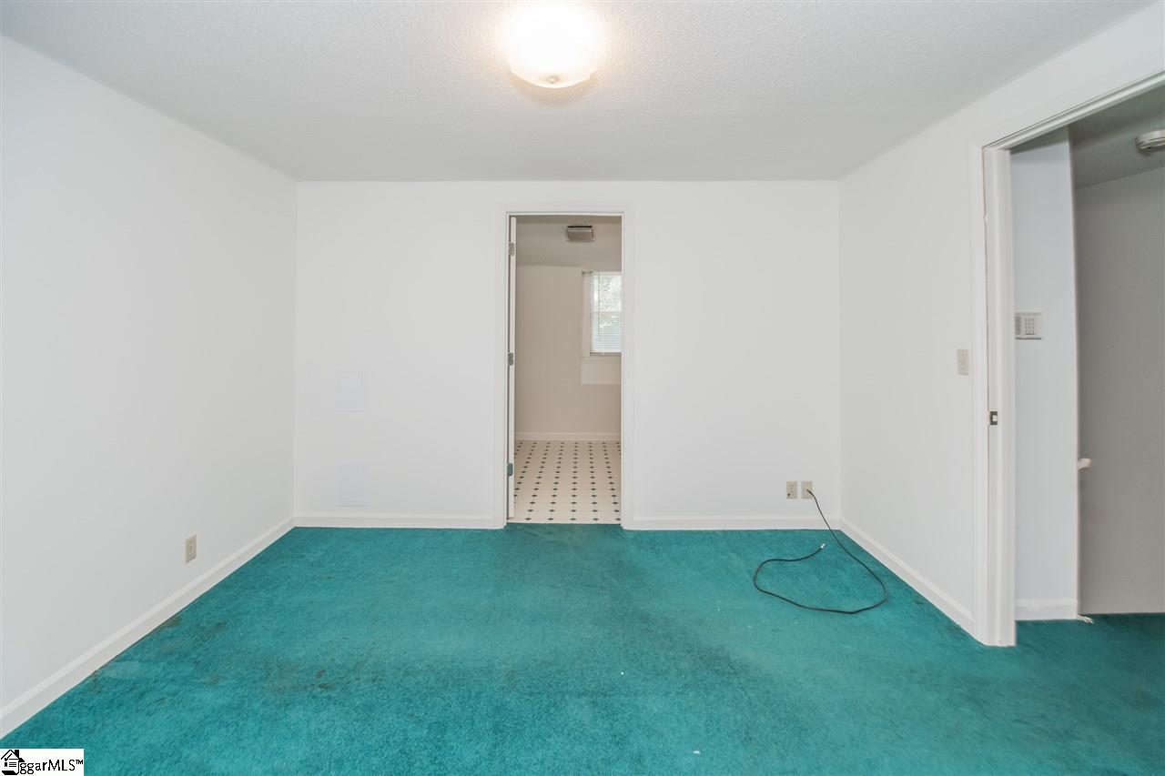 2060 Indian Mound Road Laurens, SC 29360 - Photo 18 of 27