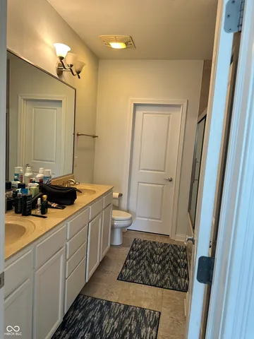 $2,700 | 543 North Park Avenue, Indianapolis, IN 46202