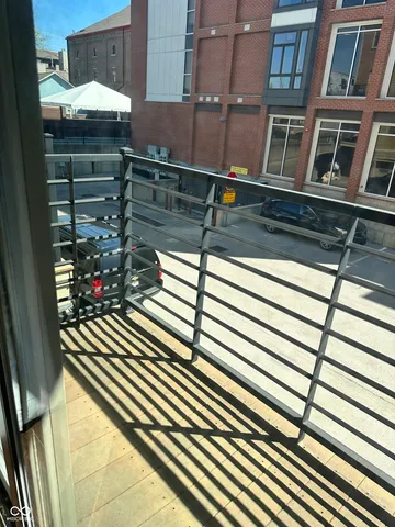 $2,700 | 543 North Park Avenue, Indianapolis, IN 46202