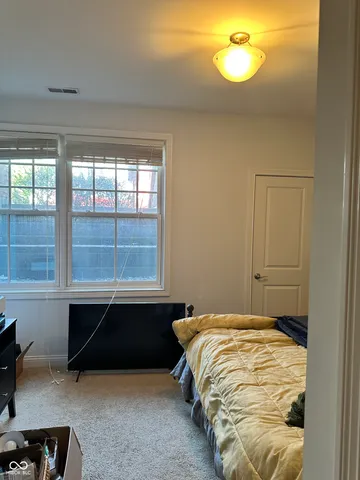 $2,700 | 543 North Park Avenue, Indianapolis, IN 46202