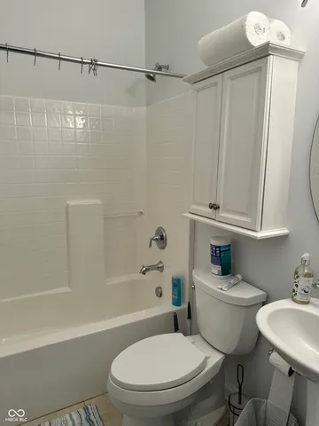 $2,700 | 543 North Park Avenue, Indianapolis, IN 46202