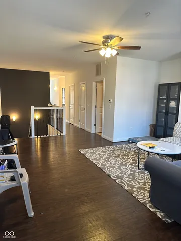 $2,700 | 543 North Park Avenue, Indianapolis, IN 46202