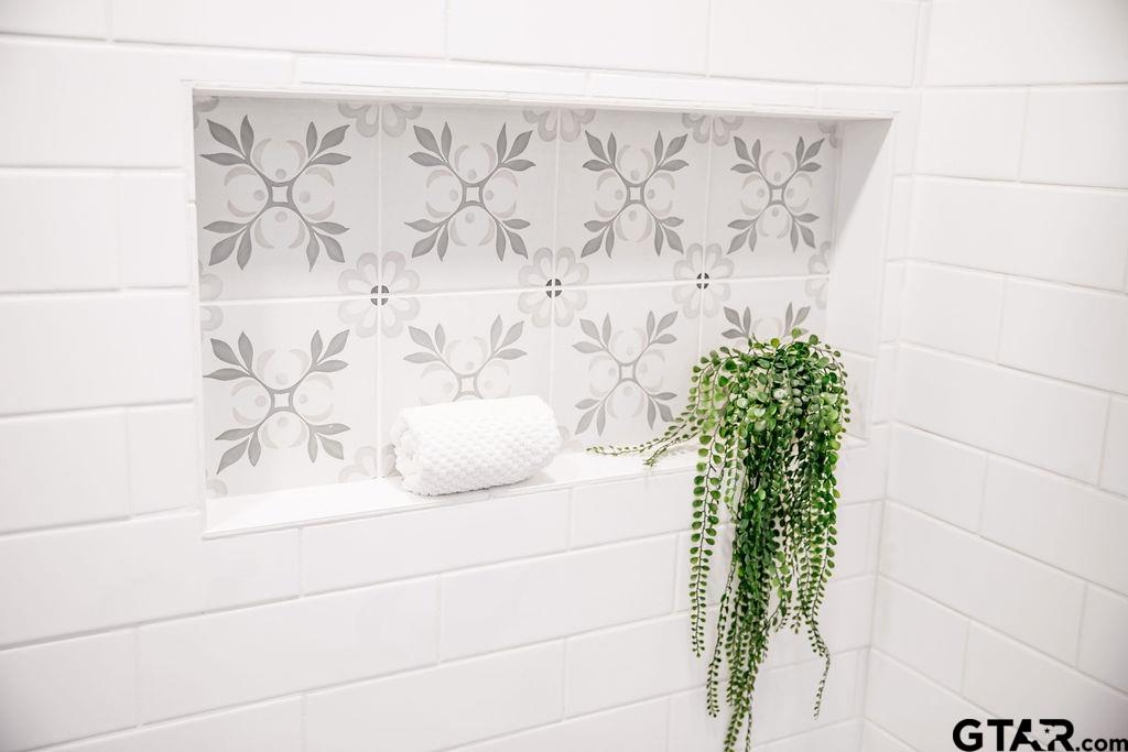 439 Lone Star Lane Hideaway, TX 75771 - Photo 11 of 36