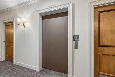 $780,000 | 3737 West End Avenue, Unit 305, Nashville, TN 37205