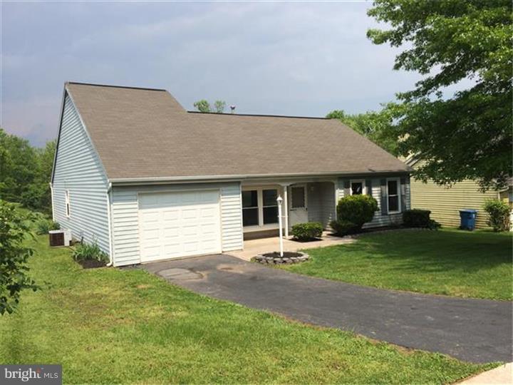 1022 Rill Road Reading, PA 19606 - Photo 1 of 15 Gallery Image 1