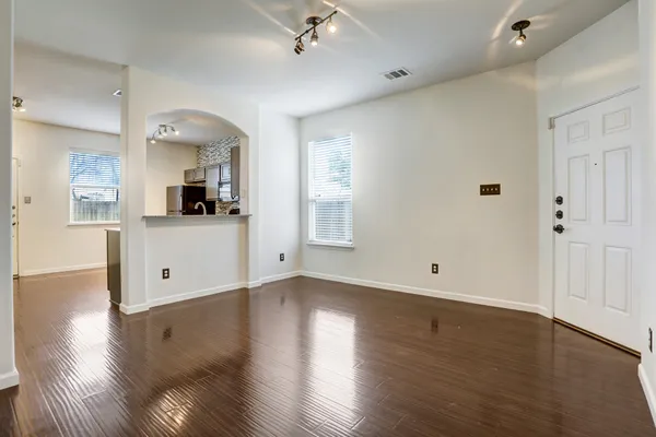 $1,995 | 14608 Walt Whitman Trail, Unit B, Pflugerville, TX 78660