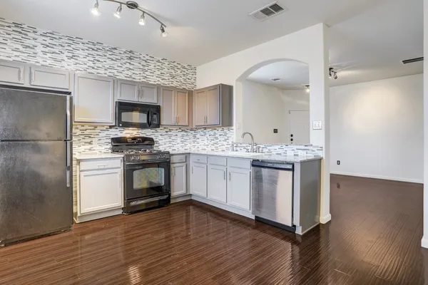 $1,995 | 14608 Walt Whitman Trail, Unit B, Pflugerville, TX 78660