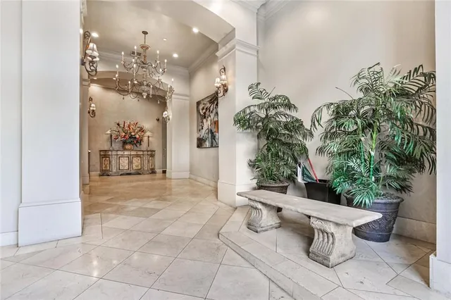 $4,000 | 620 Decatur Street, Unit I, New Orleans, LA 70130