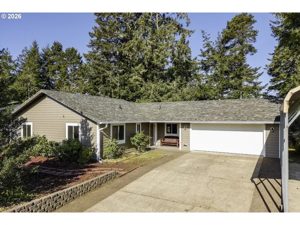 $505,000 | 1751 Willow Loop, Florence, OR 97439