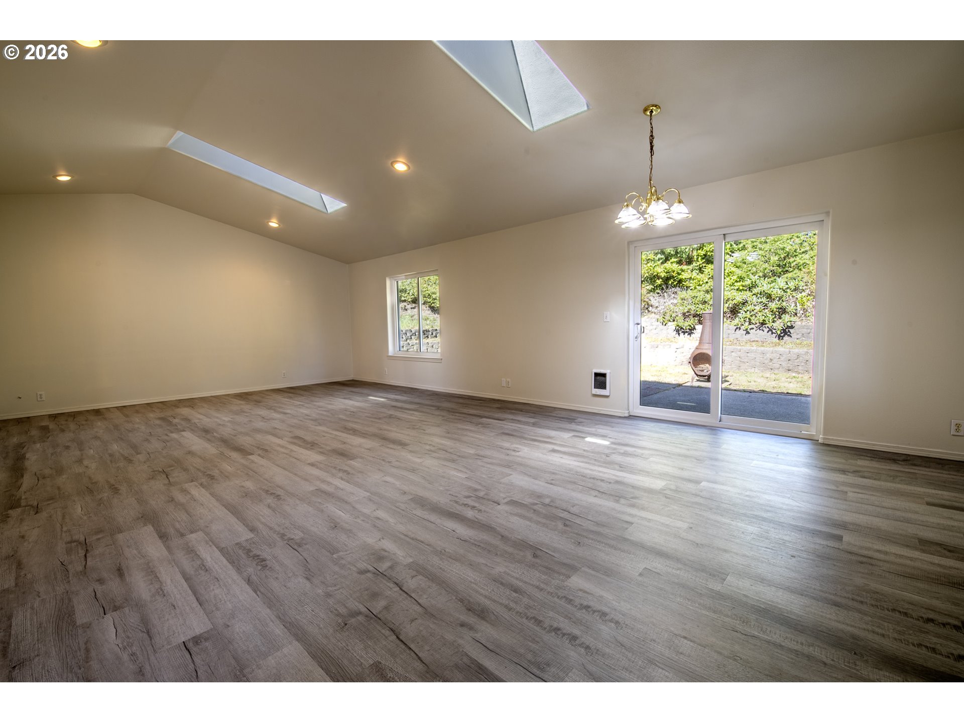 1751 Willow Loop Florence, OR 97439 - Photo 5 of 44