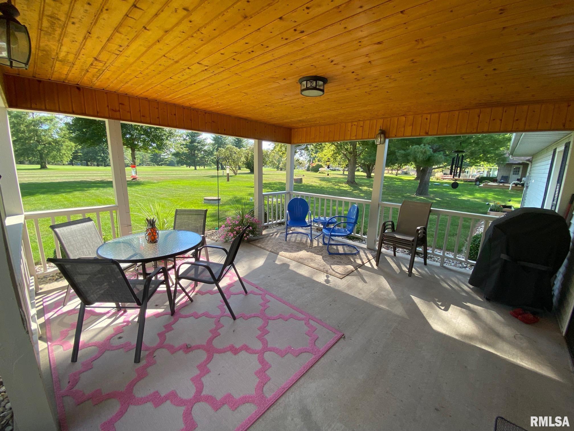 3404 Sheridan Road Pekin, IL 61554 - Photo 26 of 31 Gallery Image 26