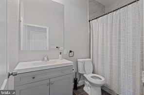 230 North Luzerne Avenue Baltimore, MD 21224 - Photo 7 of 18 Modern bathroom with sleek finishes.