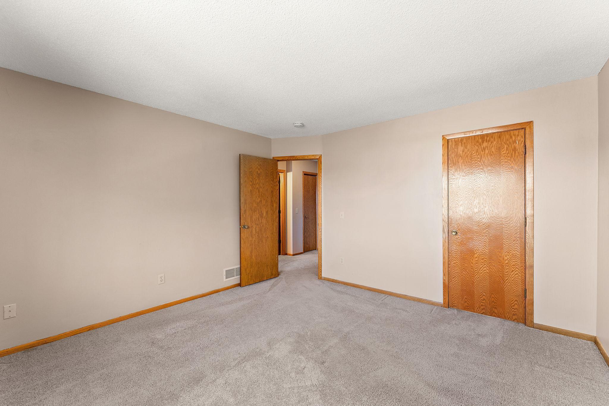 11111 Drake Street Northwest Coon Rapids, MN 55433 - Photo 12 of 23
