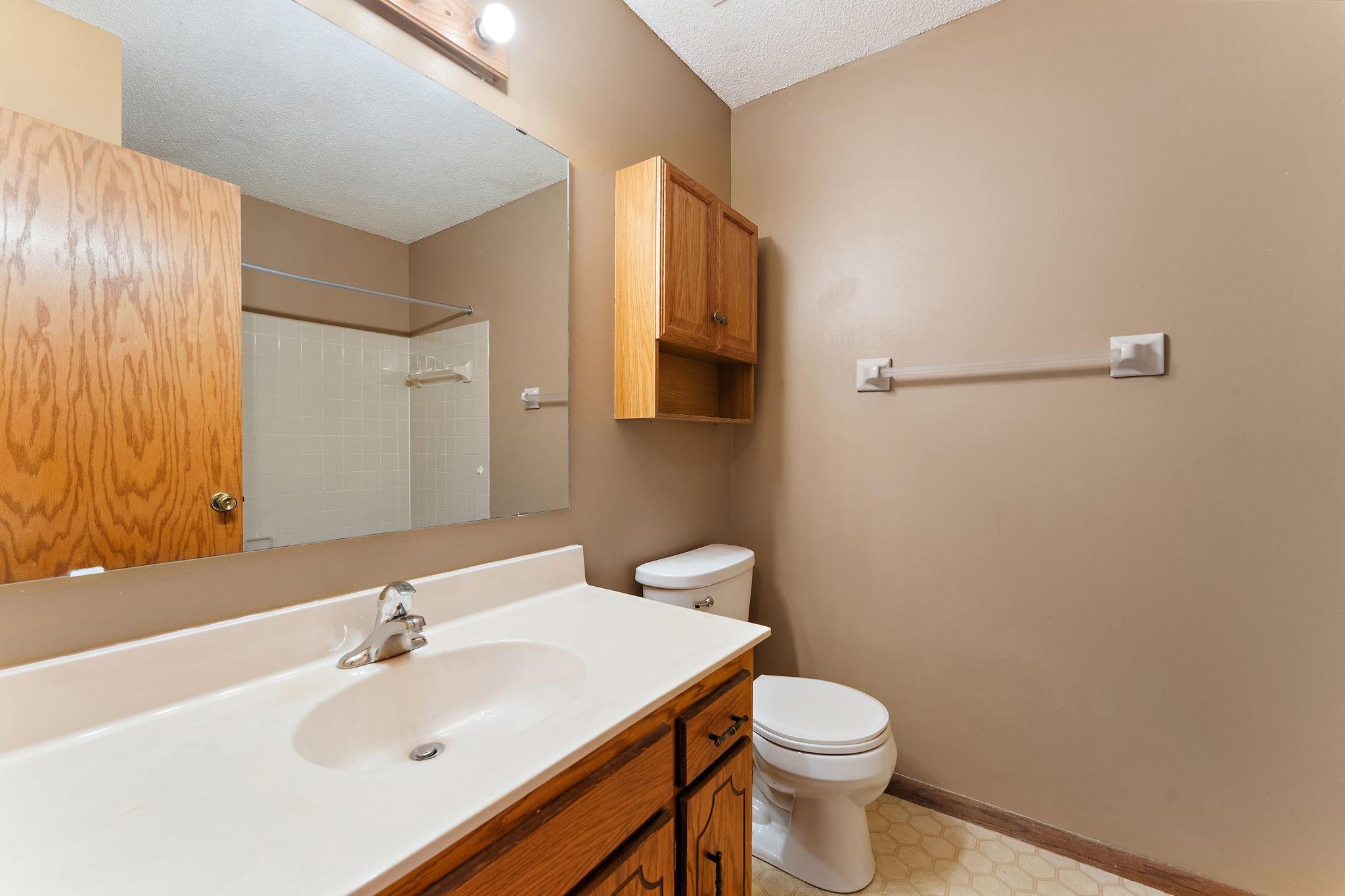 11111 Drake Street Northwest Coon Rapids, MN 55433 - Photo 16 of 23