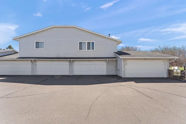 $200,000 | 11111 Drake Street Northwest, Coon Rapids, MN 55433