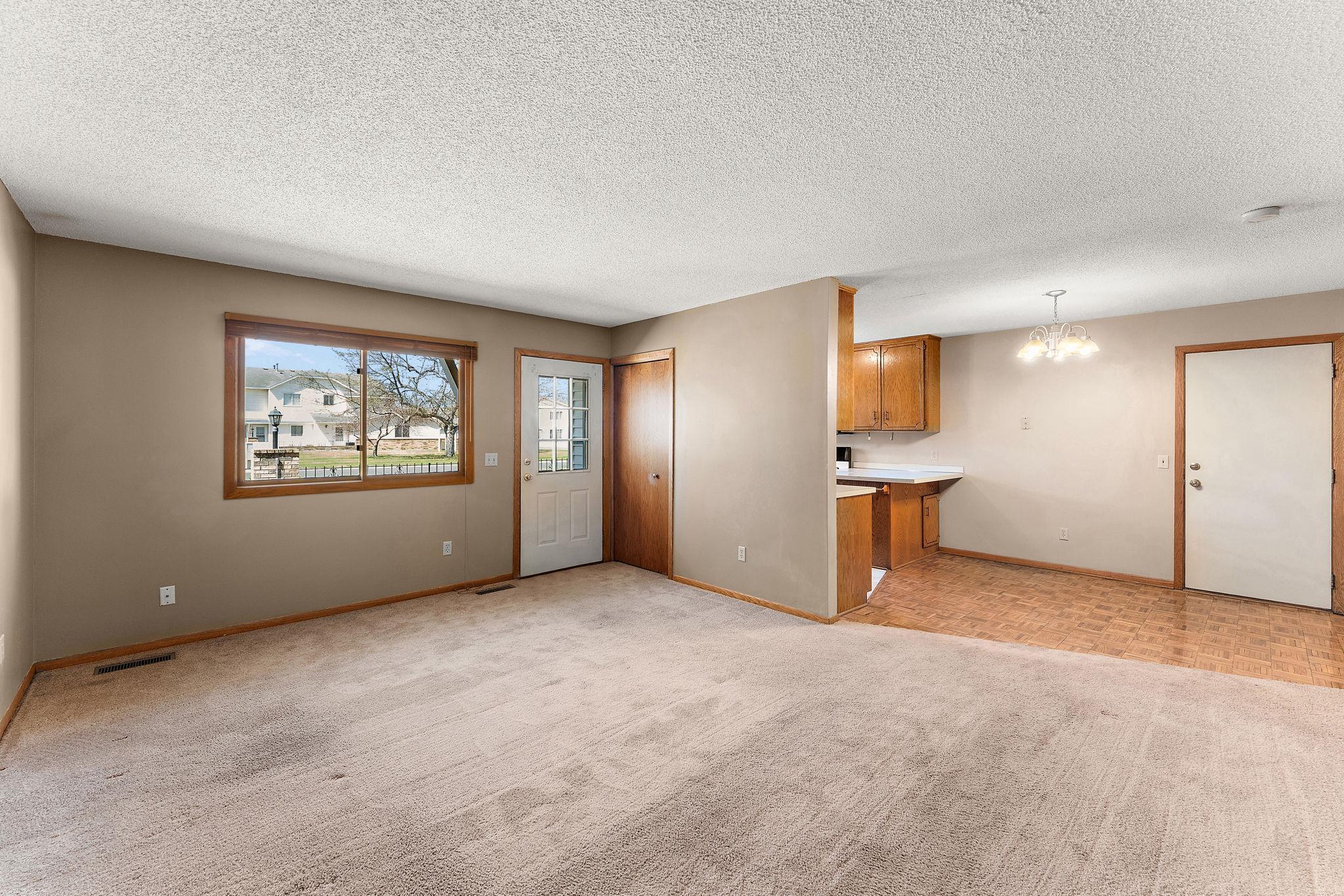 11111 Drake Street Northwest Coon Rapids, MN 55433 - Photo 9 of 23