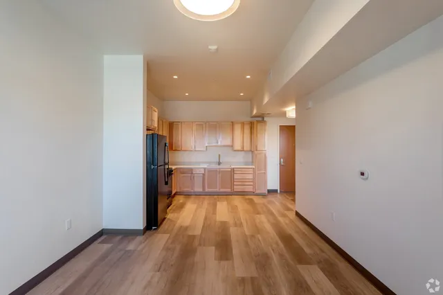 $1,295 | 16685 Church Street, Morgan Hill, CA 95037