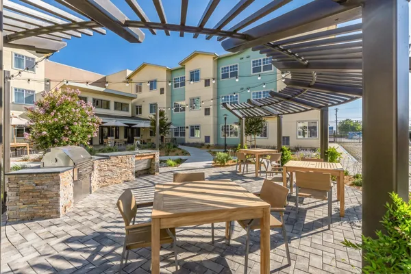 $1,295 | 16685 Church Street, Morgan Hill, CA 95037