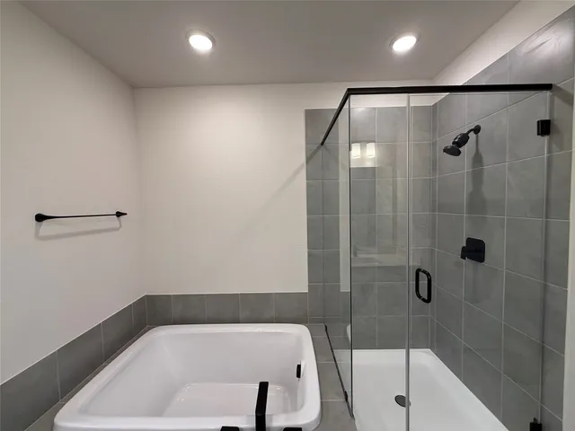 $3,250 | 18314 Midnight Stone Lane, Cypress, TX 77433