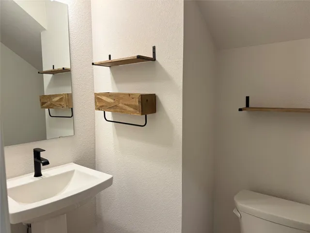 $3,250 | 18314 Midnight Stone Lane, Cypress, TX 77433