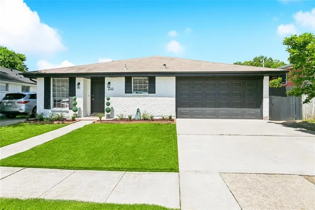 $1,600 | 2218 Neyrey Drive, Metairie, LA 70001