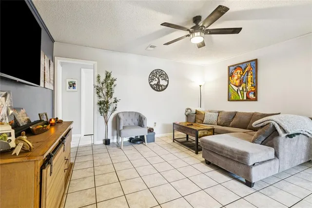 $1,600 | 2218 Neyrey Drive, Metairie, LA 70001