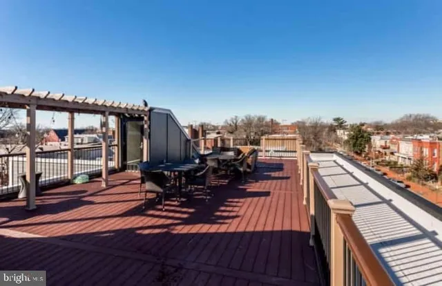 $2,500 | 1209 G Street Southeast, Unit 2, Washington, DC 20003