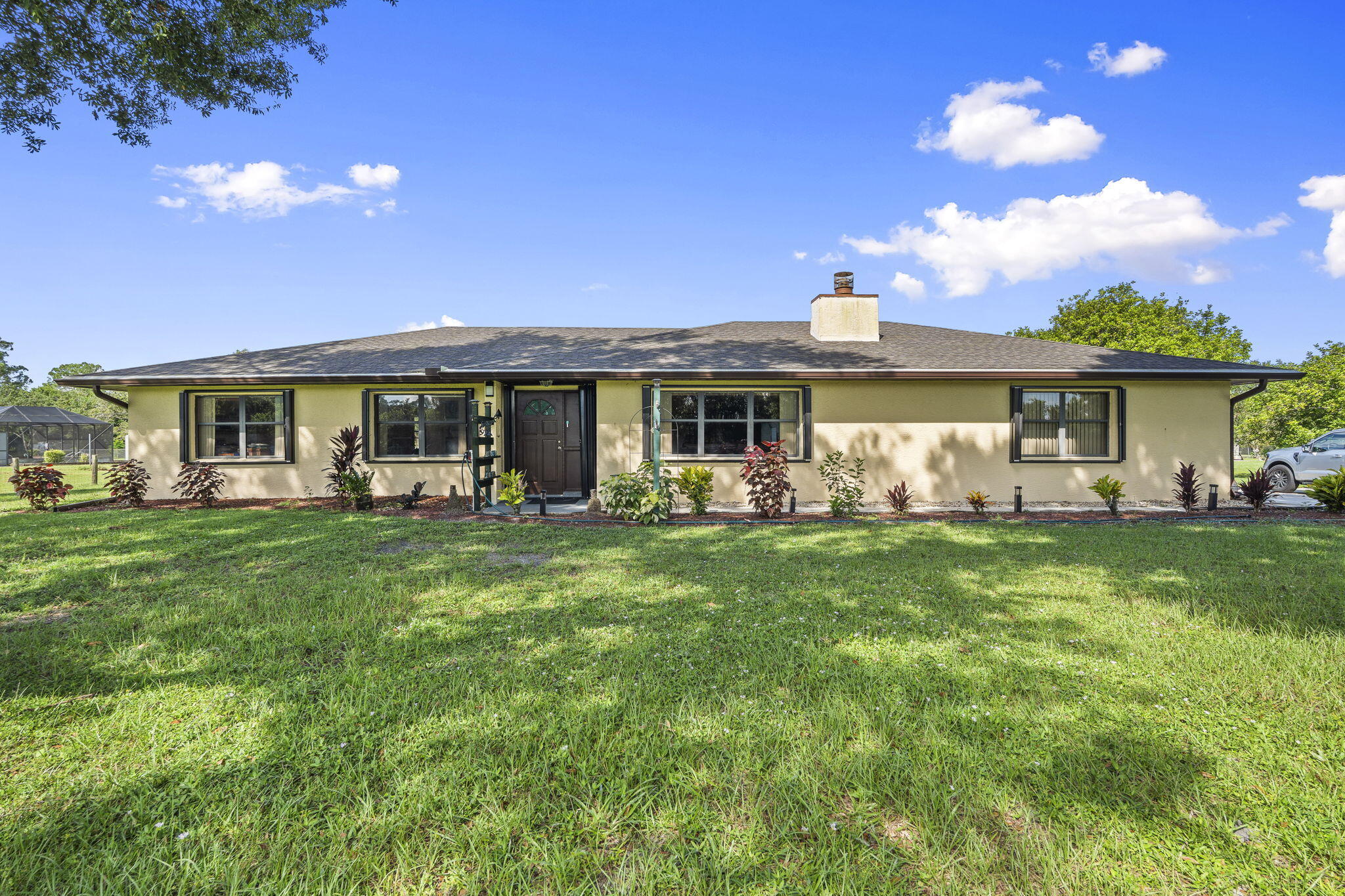 2525 South Ffa Road Fort Pierce, FL 34945 - Photo 4 of 40 5-web-or-mls-DSC09802
