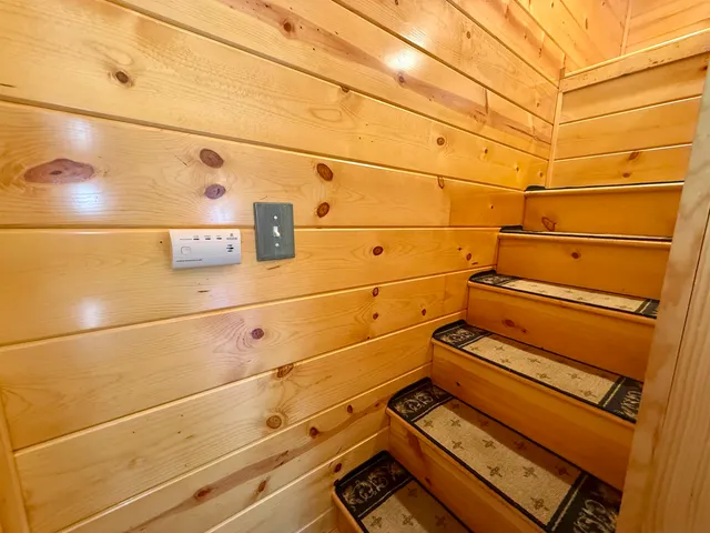 $129,000 | 505 Back Mountain Road, Unit 14, Windsor, VT 05089