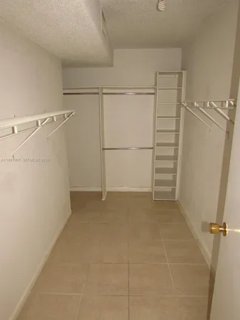 $1,675 | 5100 Southwest 41st Street, Unit 205, Pembroke Park, FL 33023