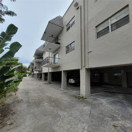 $1,675 | 5100 Southwest 41st Street, Unit 205, Pembroke Park, FL 33023