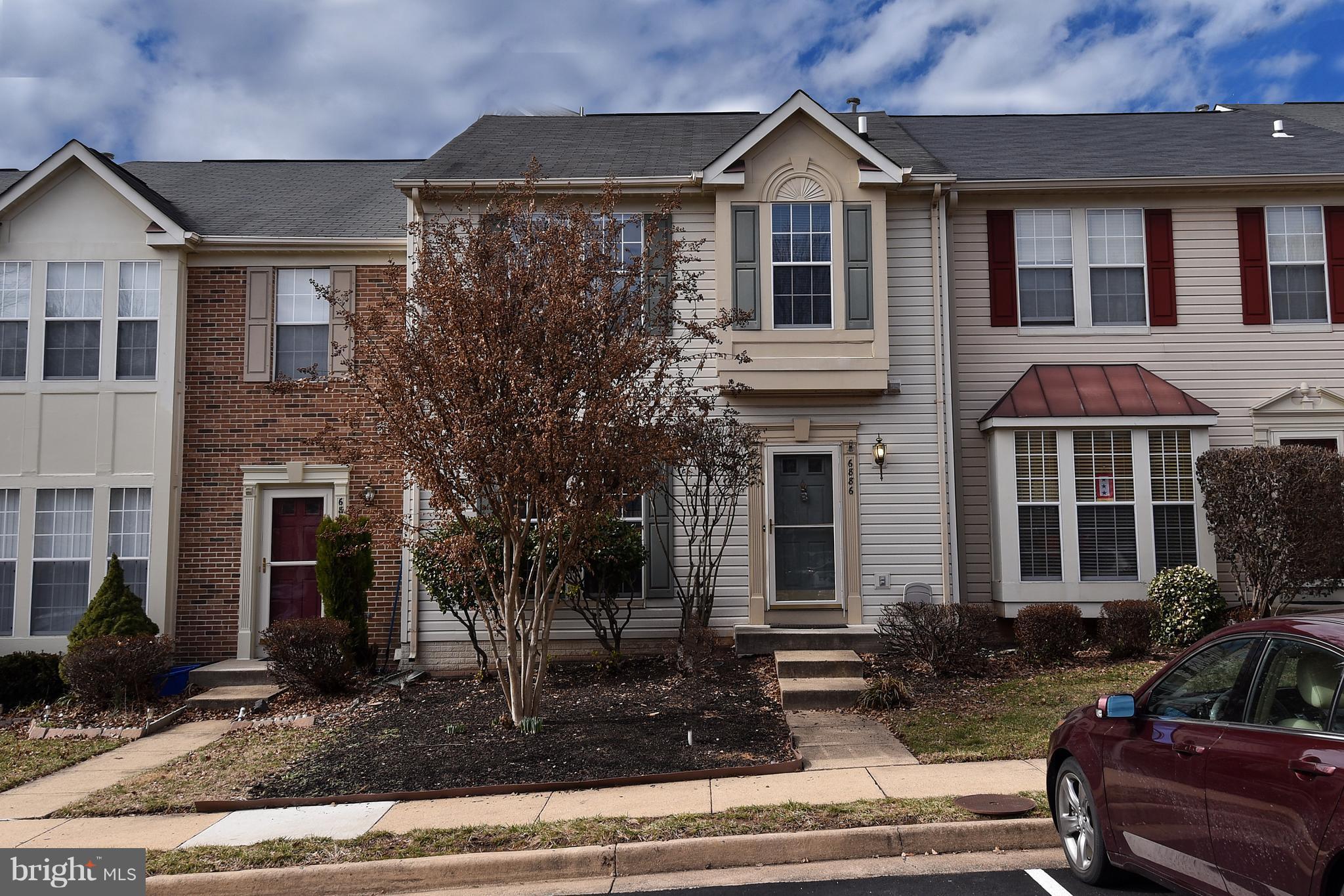 6886 Ridge Water Court Centreville, VA 20121 - Photo 1 of 29 Exterior (Front)