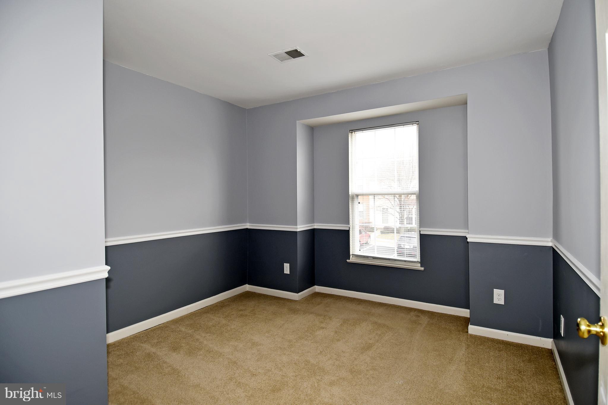 6886 Ridge Water Court Centreville, VA 20121 - Photo 11 of 29 Bath