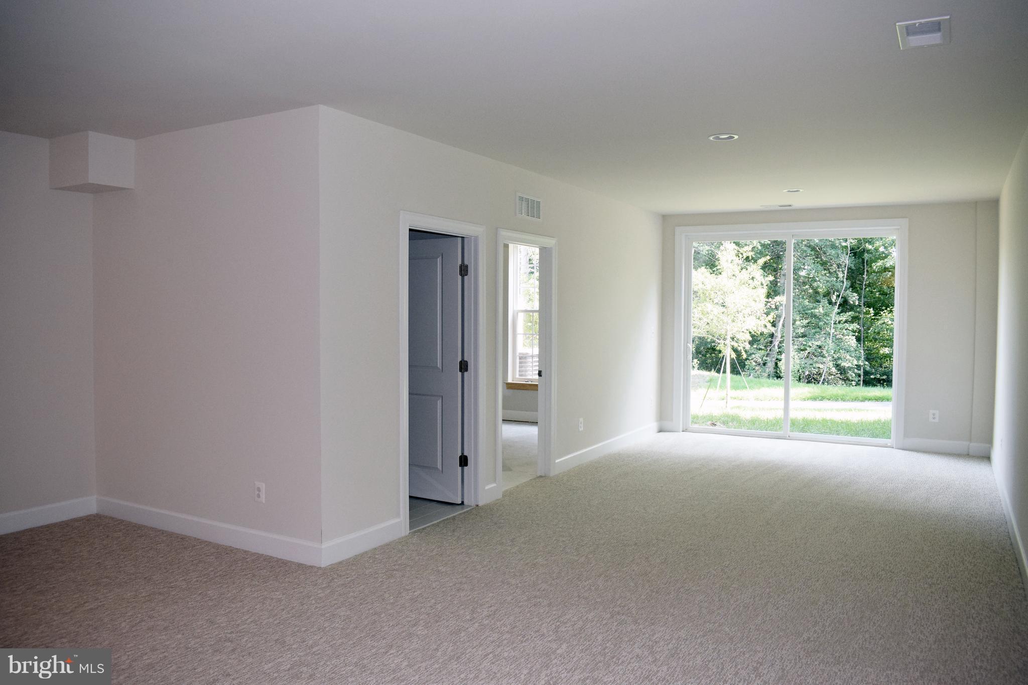 6421 Beatles Lane Alexandria, VA 22310 - Photo 13 of 13 Rec Room