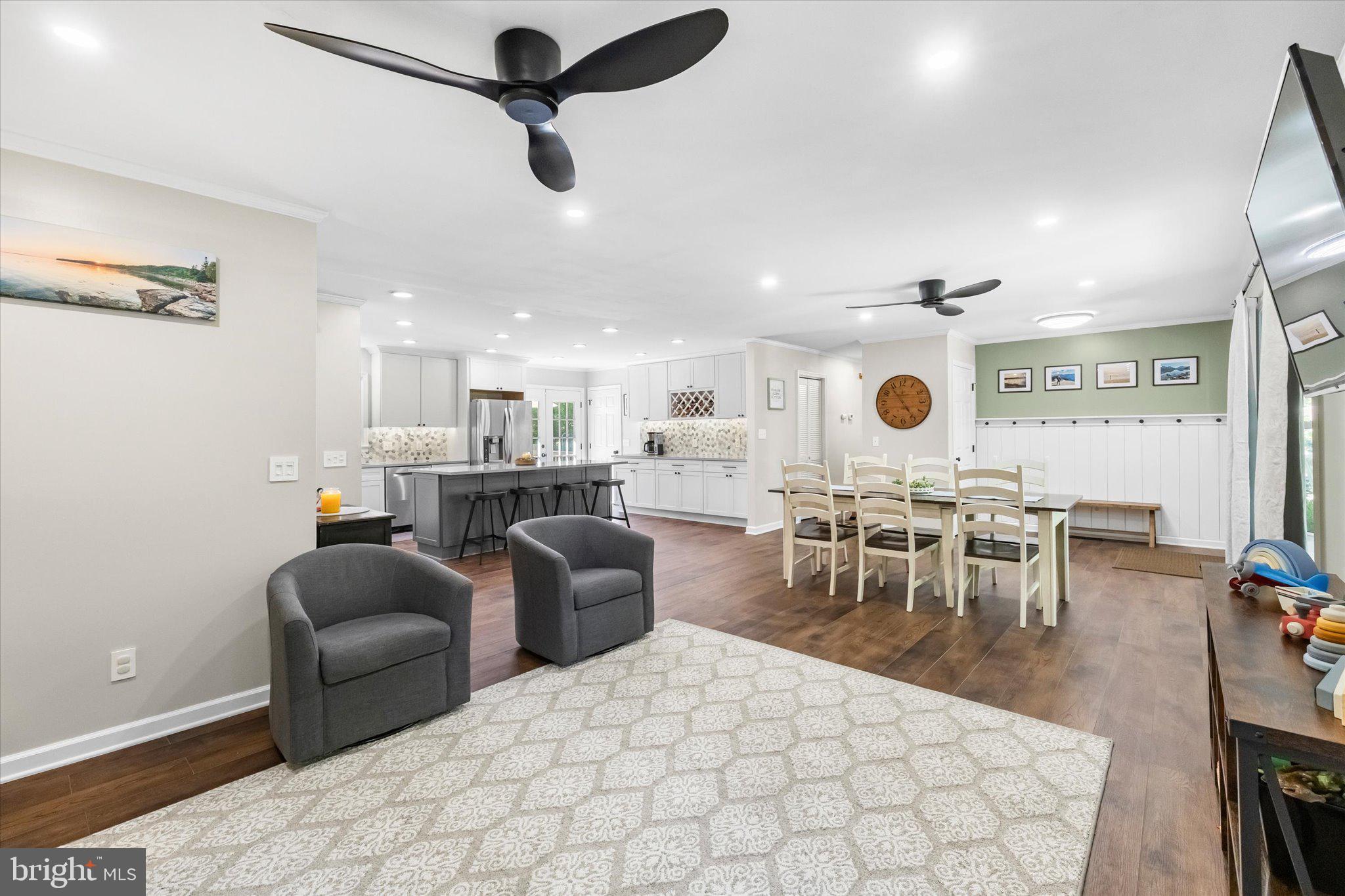 230 Richards Ferry Road Fredericksburg, VA 22406 - Photo 16 of 96 Modern open-concept living space.