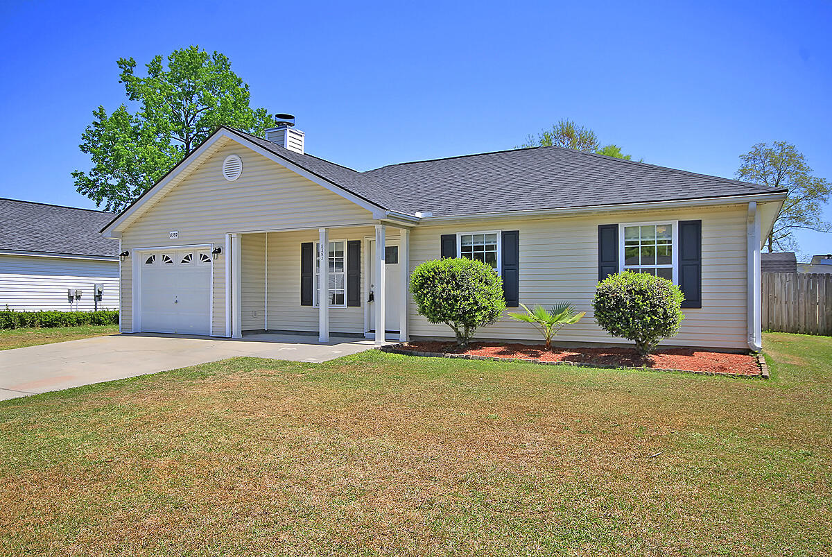 8392 Waltham Road North Charleston, SC 29406 - Photo 3 of 34 CREM_8392 Waltham_003