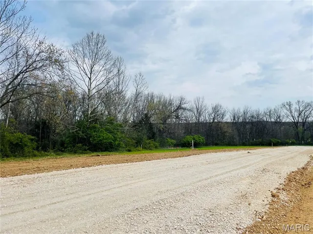 $74,977 | 0 Lot Road, Winfield, MO 63389