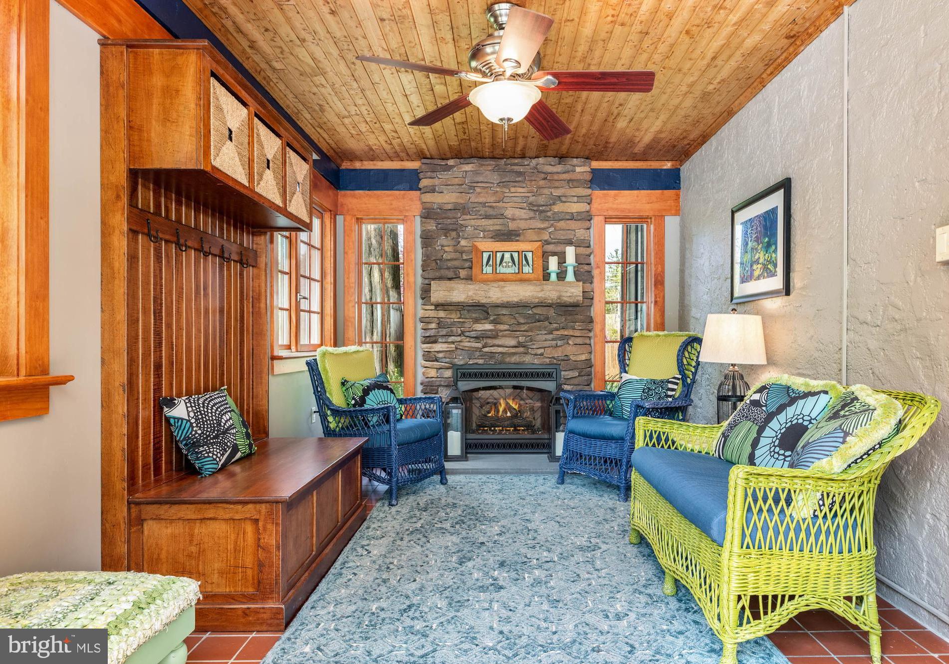 5 Hedgerow Lane Strafford, PA 19087 - Photo 4 of 35