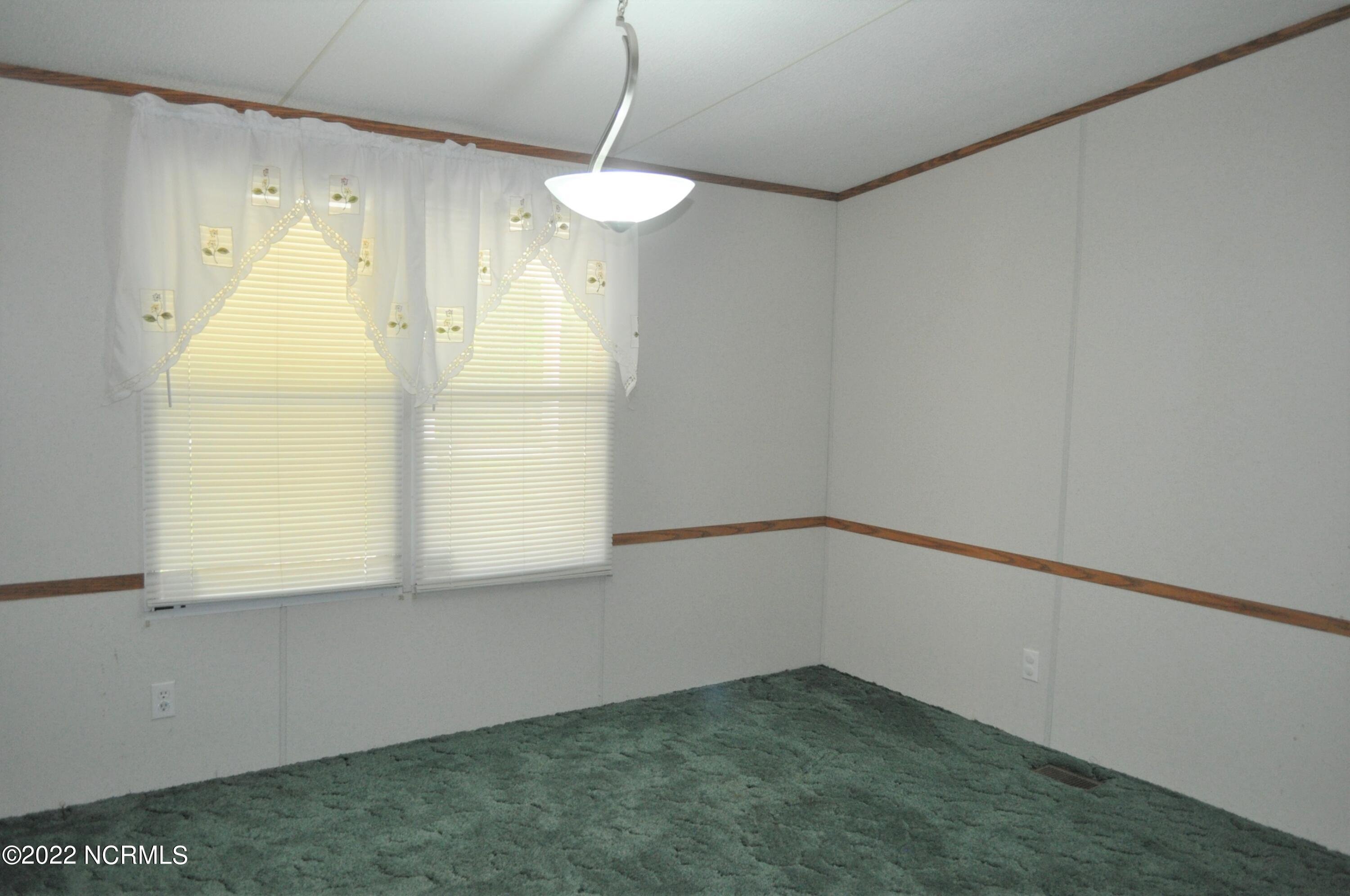 119 Juniper Trail Hampstead, NC 28443 - Photo 18 of 30 Dining Room