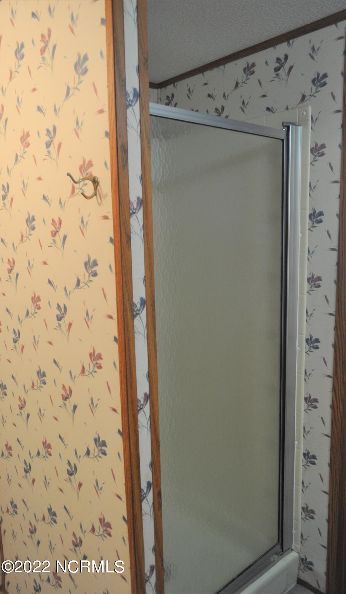 119 Juniper Trail Hampstead, NC 28443 - Photo 23 of 30 Master Shower